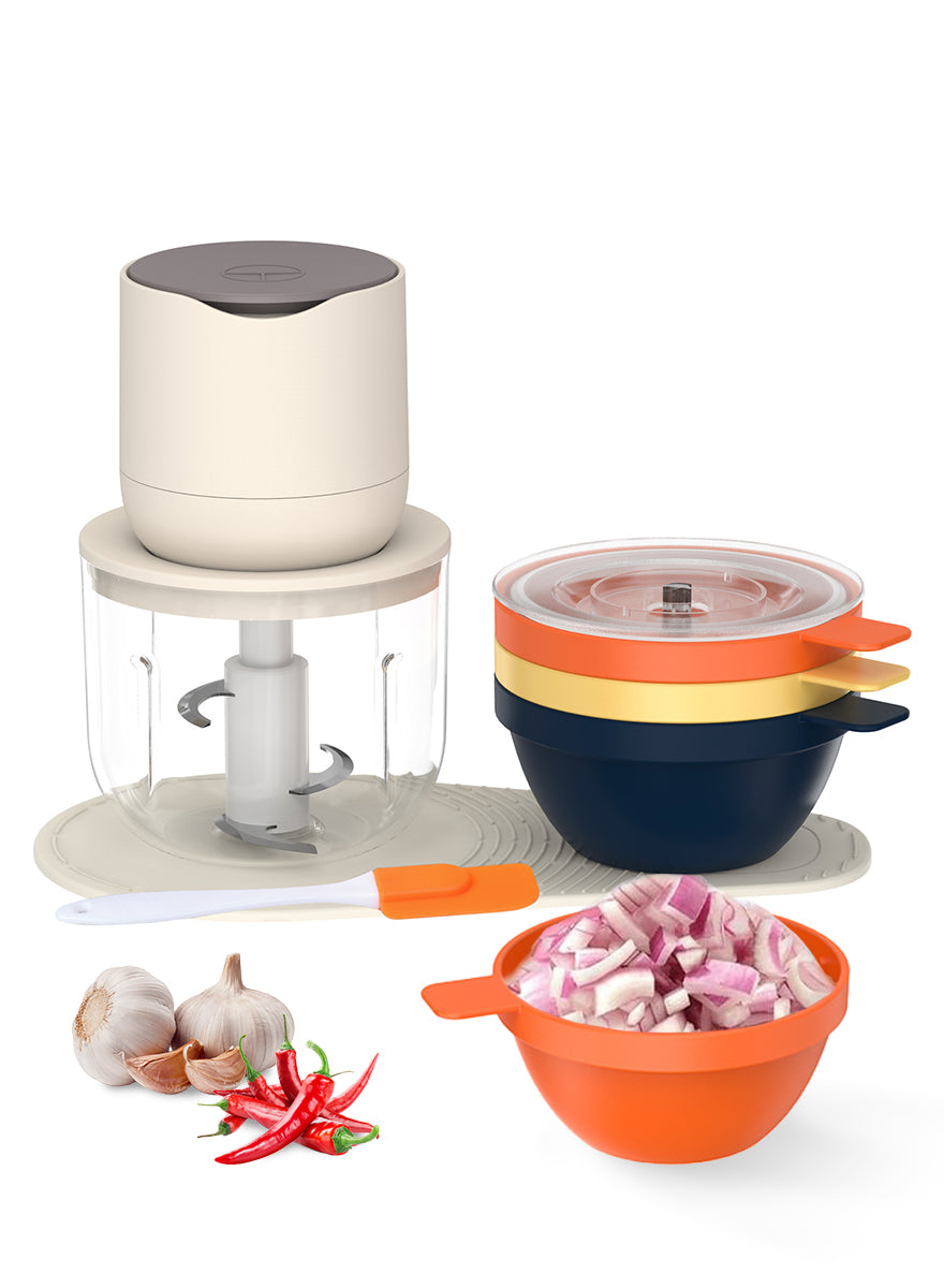 Electric Food Chopper, Mini Vegetable Garlic Chopper Food Processor with 3 Extra Bowls and Silicone Scraper, 600 mL